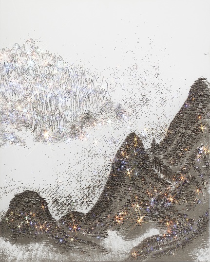 Greige Mountain,2014,Mixed Media on canvas & MADE WITH SWAROVSKI® ELEMENTS,80.3 x 100.0 cm